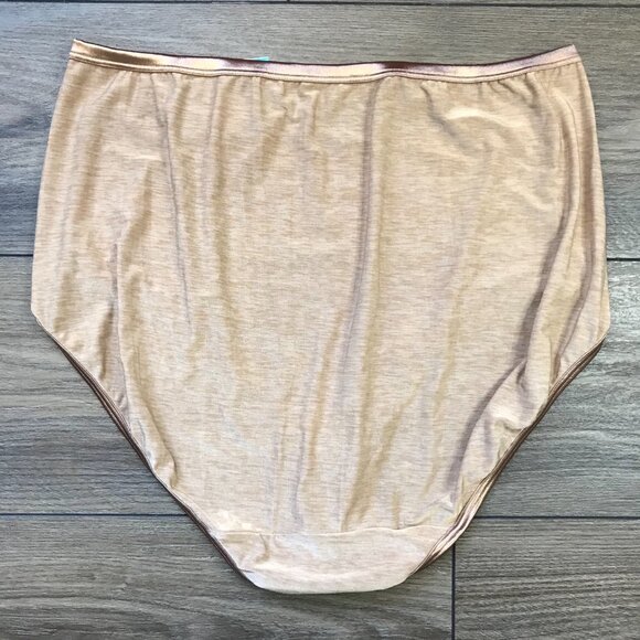 Vanity Fair Illumination Brief Panty 13109 Plus Size 10/3XL Totally Tan NEW - Picture 3 of 7